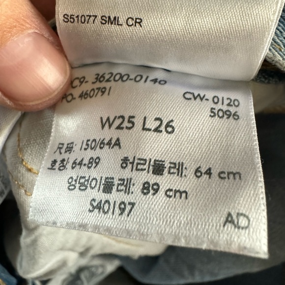 Levi’s 501 Jeans - Picture 7 of 7